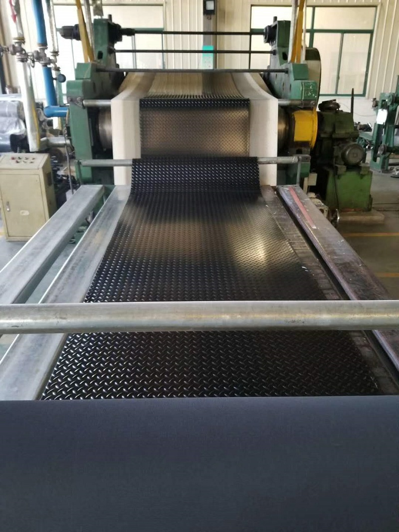 黑色柳叶纹橡胶板